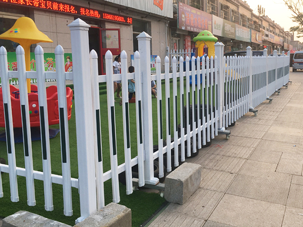 徐州塑钢幼儿园护栏图片4