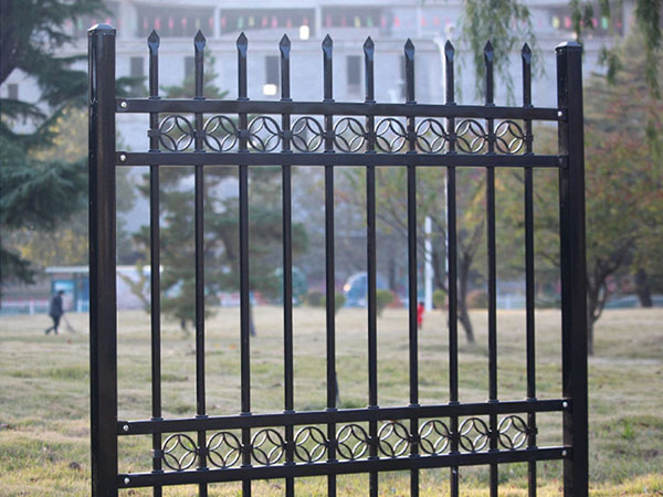 徐州四横杆加花锌钢护栏